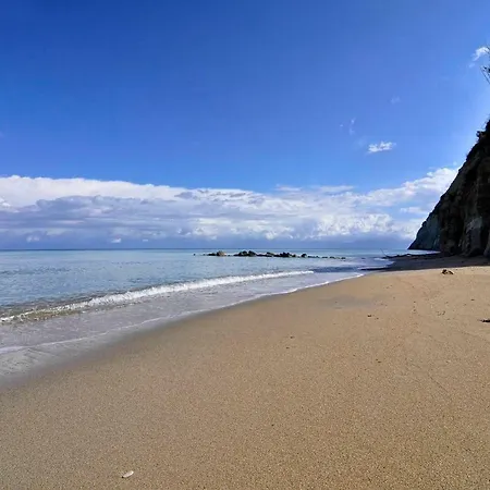 Darmanin 1 Gyalos Corfu * Astrakeri